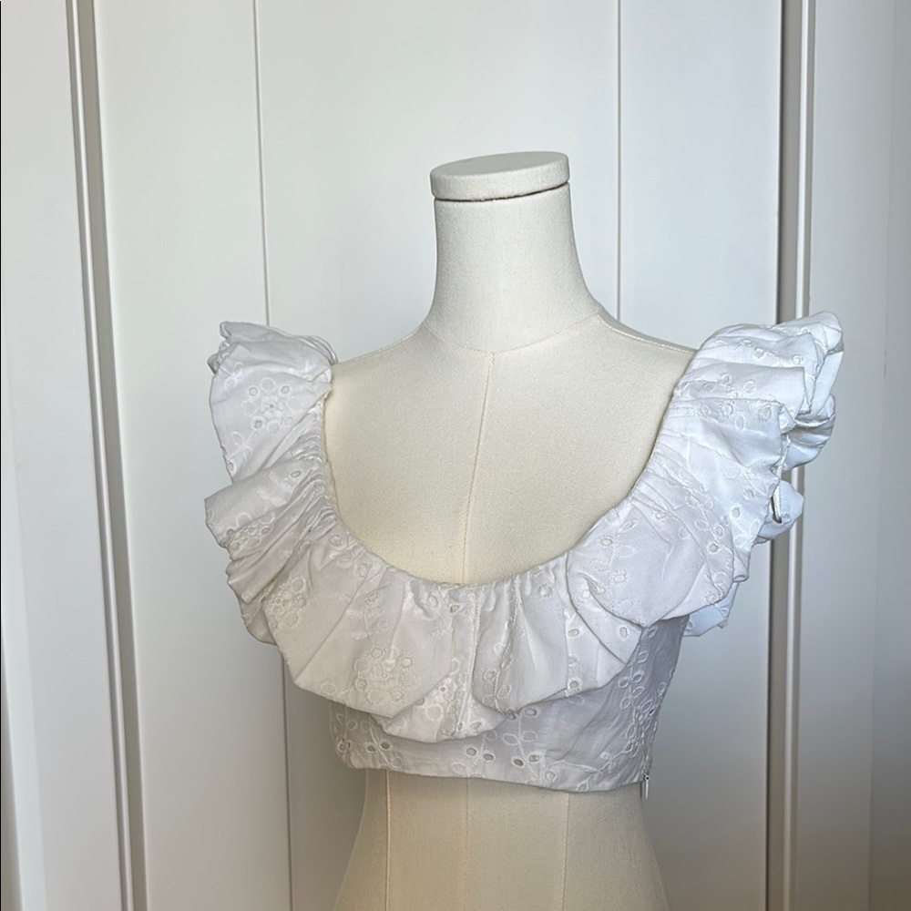 ZARA White Ruffled Women's Top size S